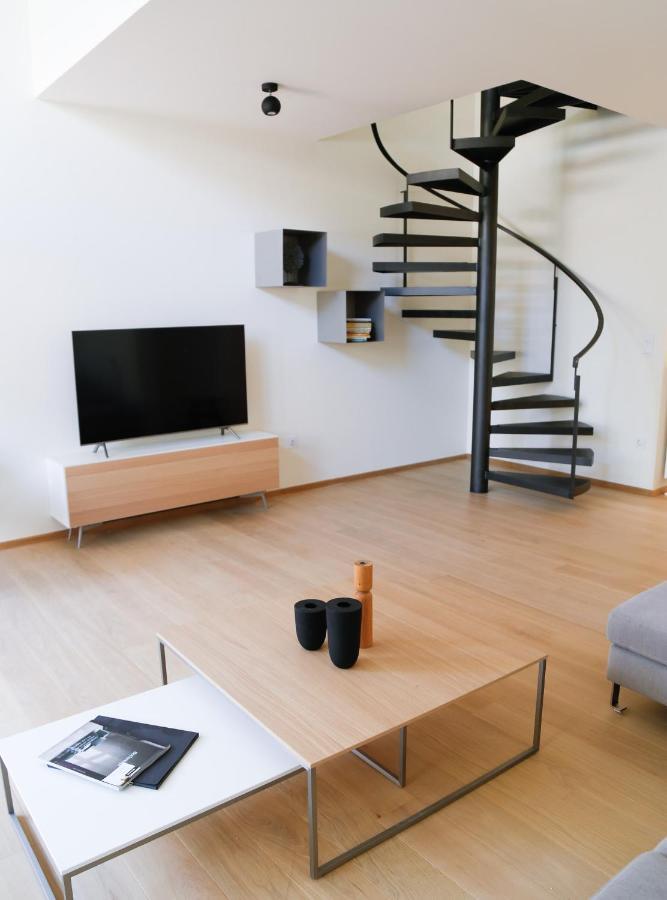 Апартаменти Voula Lofts Афіни Екстер'єр фото